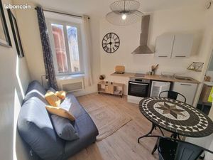 Studio rénové et meublé ROMANS