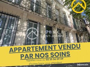 Studio 3 pièces 18 m²