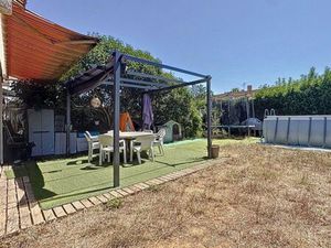 Appartement grand rez de jardin