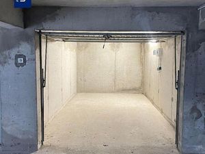 Garage / box 15 m² MEYLAN