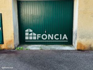 Parking 12 m² Toulon