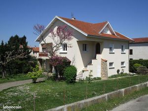 Maison T6 Lapeyrouse Mornay (26)