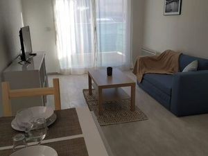 Appartement F2 meublé parking