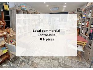 Local commercial 54 m² Hyères