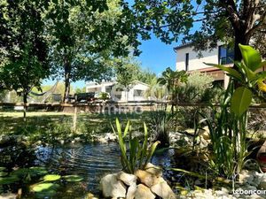 Villa 7 pièces 187 m²