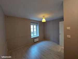 14m² Proche des facs à Kerinou