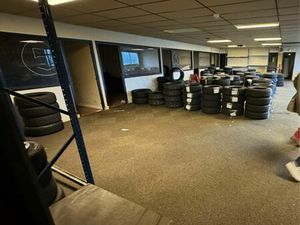 Local commercial 290m2