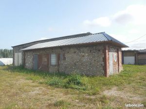 Local à louer en ville au sec