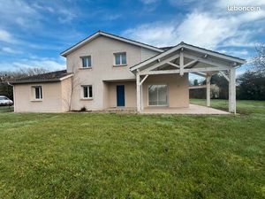 Maison de 161 m² dans une impasse calme – Grand terrain arboré à Marmande
