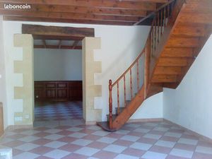 Particulier loue maison de caractère