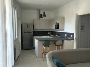 Echoppe meublée talence