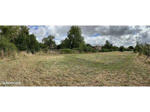 Terrain 1398 m2 à Verrines sous celles