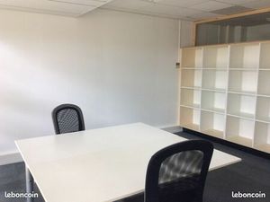 Bureau Bordeaux Chartrons – 21 m2 - 1 à 4 postes