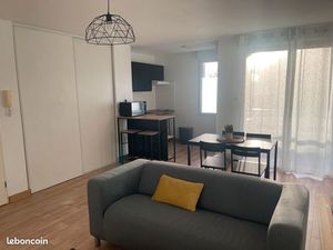 T2 meublé refait à neuf de 42 M2