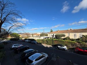 Location T2 53m2 + terrasse 10m2 + garage Marseille 13008 Vi