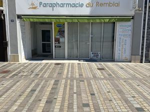 LOCATION LOCAL COMMERCIAL