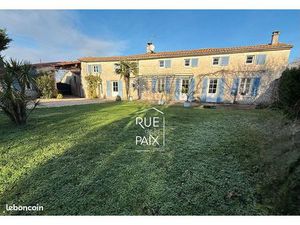 Longère 6 pièces 220 m²