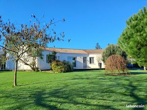 Maison de plain pied surface habitable totale 152m2