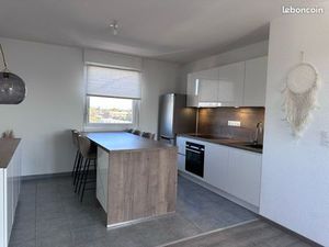 2 pièces en attique avec terrasse – Résidence récente – Brumath