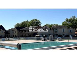 APPARTEMENT 2 à 4 COUCHAGES AVEC TERRASSE DANS UNE RESIDENCE AVEC PISCINE (2025)