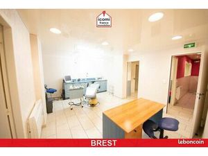 Local d'activité 90 m²