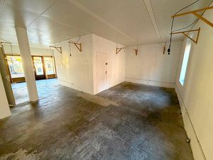 Local commercial 55 m² Rez-de-chaussée