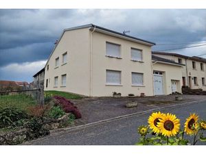 Dpt Vosges (88)  à vendre proche VITTEL MIRECOURT - MAISON de village T6 de 324 m2 + HANGA