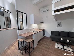 Studio 1 pièce 21 m²