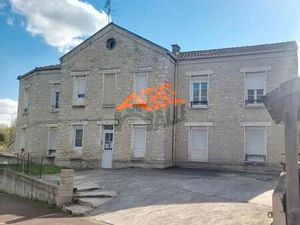 Immeuble 450 m² Longueville