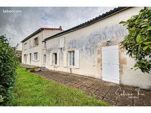 Propriété 7 pièces 239 m²