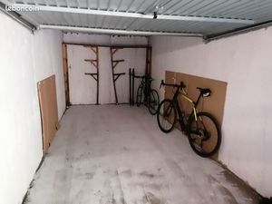 Garage a louer moutiers centre v gare