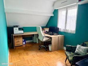 Bureau à louer – Lagny-Thorigny (gare à pied)
