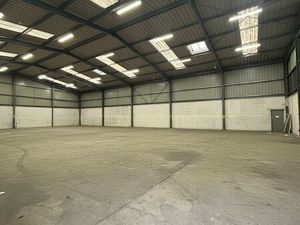 Inconnu 3 pièces 700 m²