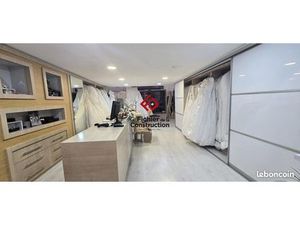 Local commercial 187 m²