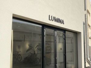 Local commercial 100m2 Six-fours