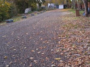 Local commercial 60 m2 triphasé plus terrain