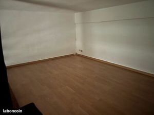 Appartement 50m2 2 chambres centre Nemours