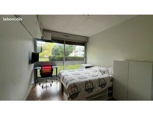 Studio 1 pièce 19 m²