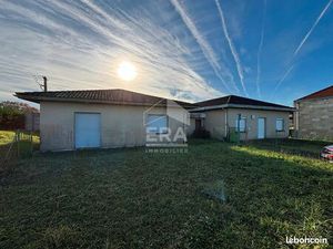 Local commercial 177 m² VILLENEUVE