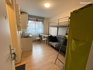 Studio 1 pièce 19 m²