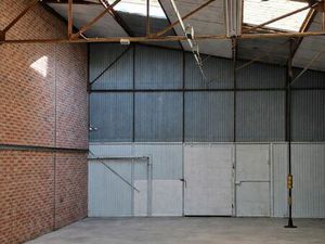 Hangar 100m2 à louer