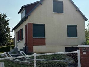 Maison 94 m2 avec sous-sol total entièrement rénovée et isolée