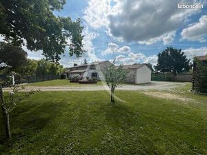 Longère 7 pièces 270 m²