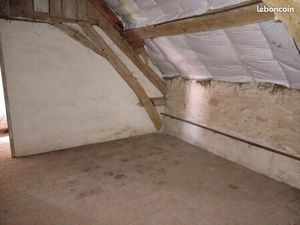 Garage/box 12 m² Chenoise Cucharmoy