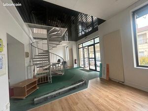 Local commercial 110 m² BERGERAC