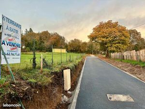 Terrains constructibles: 420 à 556m2. Pluvigner