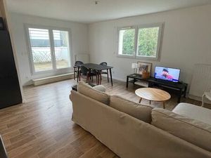 Appartement lumineux de 57 m² – Terrasse 15 m² – Parkings inclus