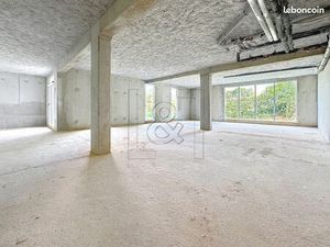 Local commercial 130 m² Franqueville-Saint-Pierre