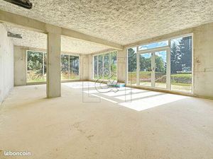 Local commercial 62 m² Franqueville-Saint-Pierre