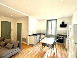 Location appartement T2 - 45m2 - entièrement rénové